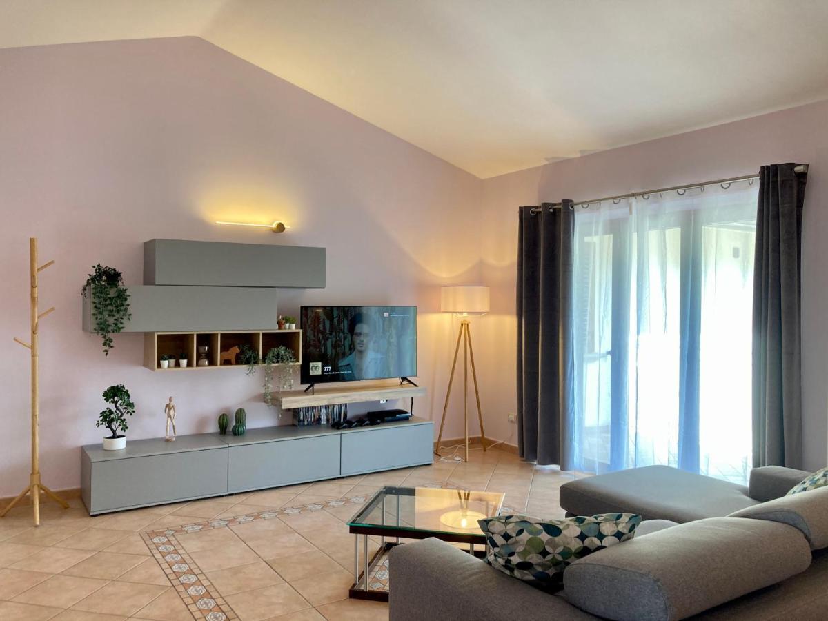 Love Nest Abruzzo Scoppito Bagian luar foto